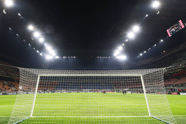 球员中场遭 球员中场遭